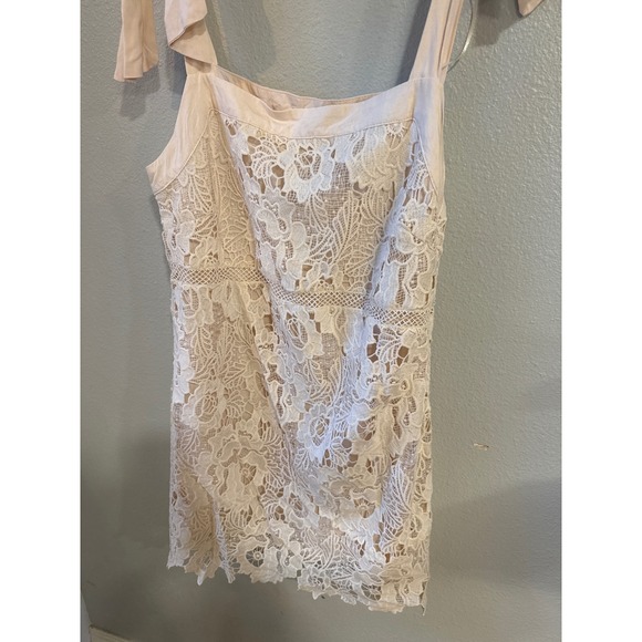Umgee Lace Mini Dress Women's L Cream New NWT Tie Shoulder Boho Romantic - Picture 2 of 4